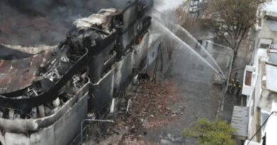 Incendio en La Plata: peritarán una camioneta que estacionó minutos antes del incendio