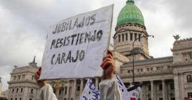 Jubilados: convocan a un cacerolazo frente al Congreso de la Nación