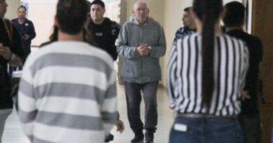 Comenzó el juicio contra el expolicía que mató a un vecino por la música fuerte