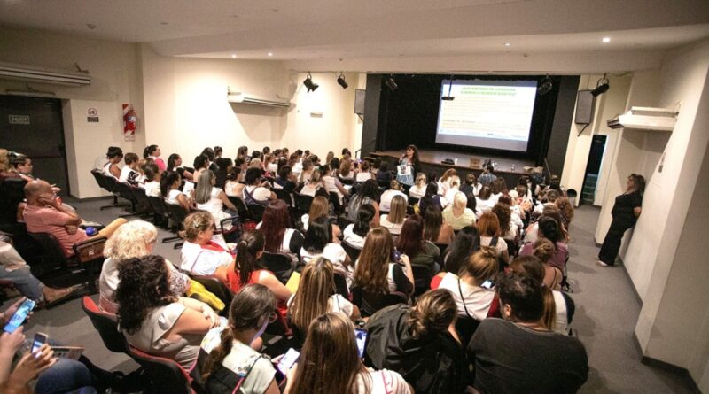 La Matanza prepara a sus docentes para un nuevo ciclo lectivo con formación de excelencia