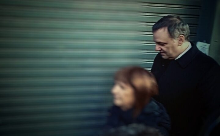 Adorni habría pedido que el contratista hable “con su equipo” antes de declarar