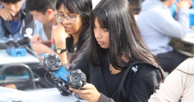 La Matanza fortalece la enseñanza en robótica e inteligencia artificial en las escuelas secundaria