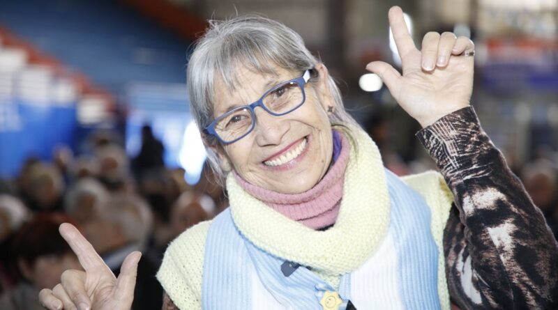 Jubiladas y jubilados de La Matanza acceden gratis a lentes, consultas y cirugías oftalmológicas